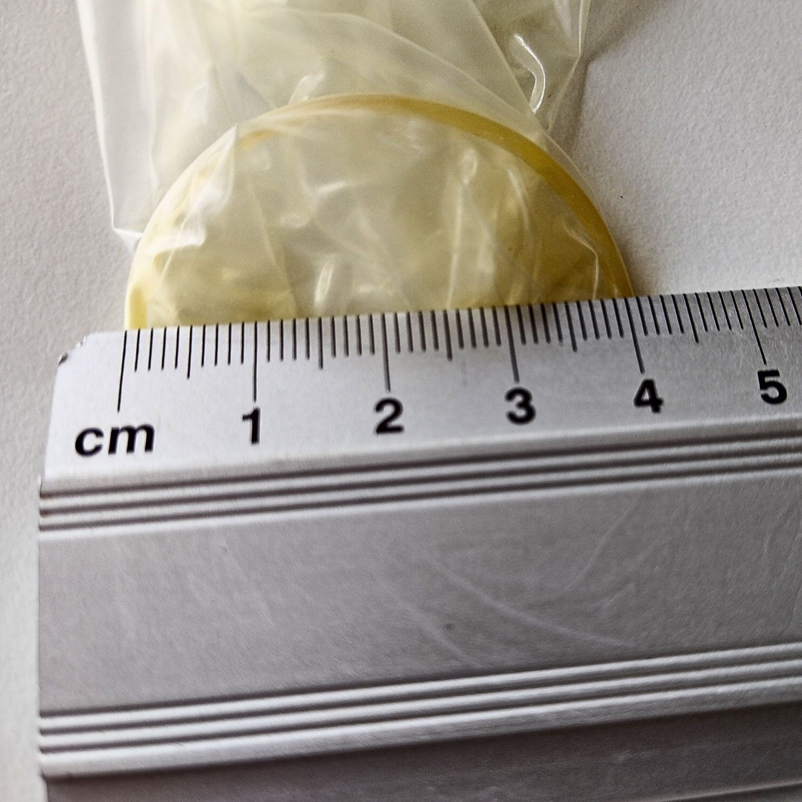 Kondomin halkaisijan mittaaminen