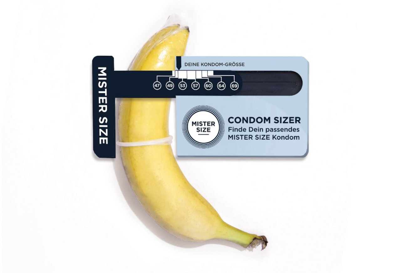 Kondomi Sizer banaanin kanssa